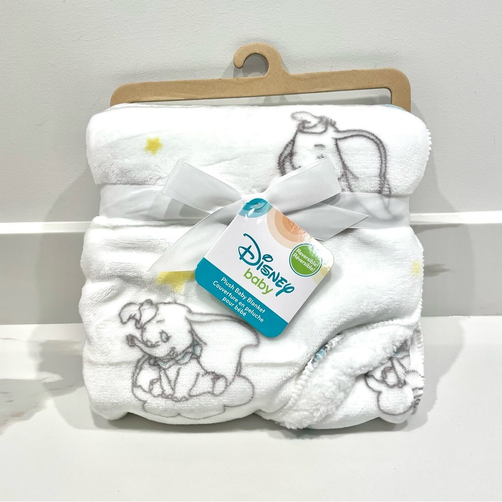 NEW Disney Dumbo Reversible Plush Baby Blanket